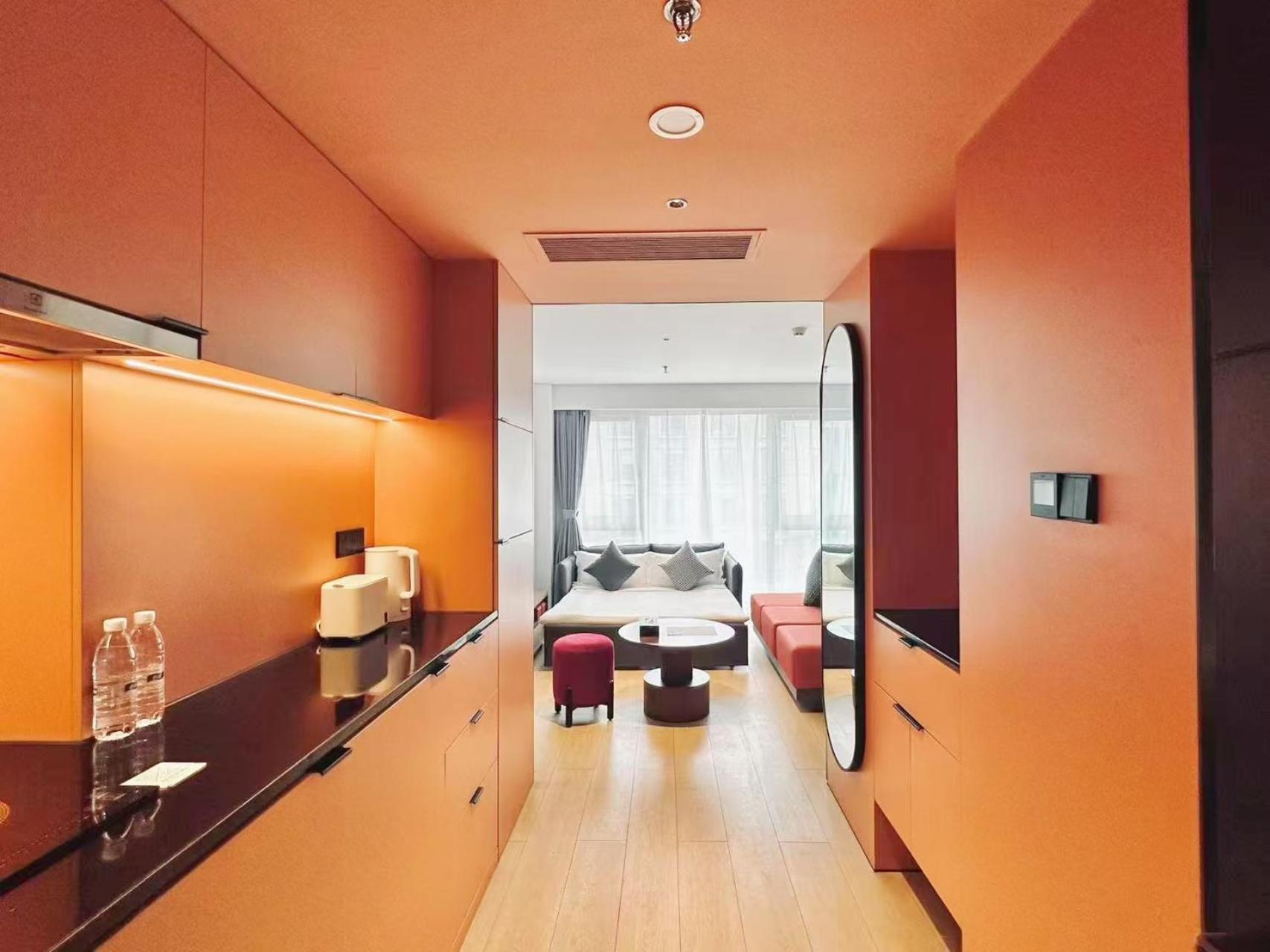Base-Beijing Wangfujing Serviced Apartment- In Hutong &Bike Rental &Close To Forbidden City, Tian'Anmen Square &Subway Nearby &Free Coffee &Washing Machine,Kitchen &Restaurant Discount &English Speaking &High Speed Free Wifi Kültér fotó